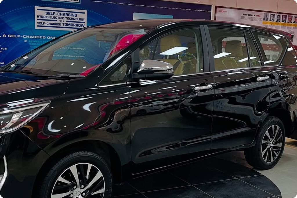 Toyota Innova Crysta Zx