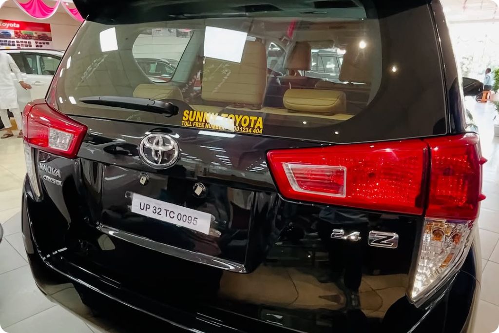 Toyota Innova Crysta Zx