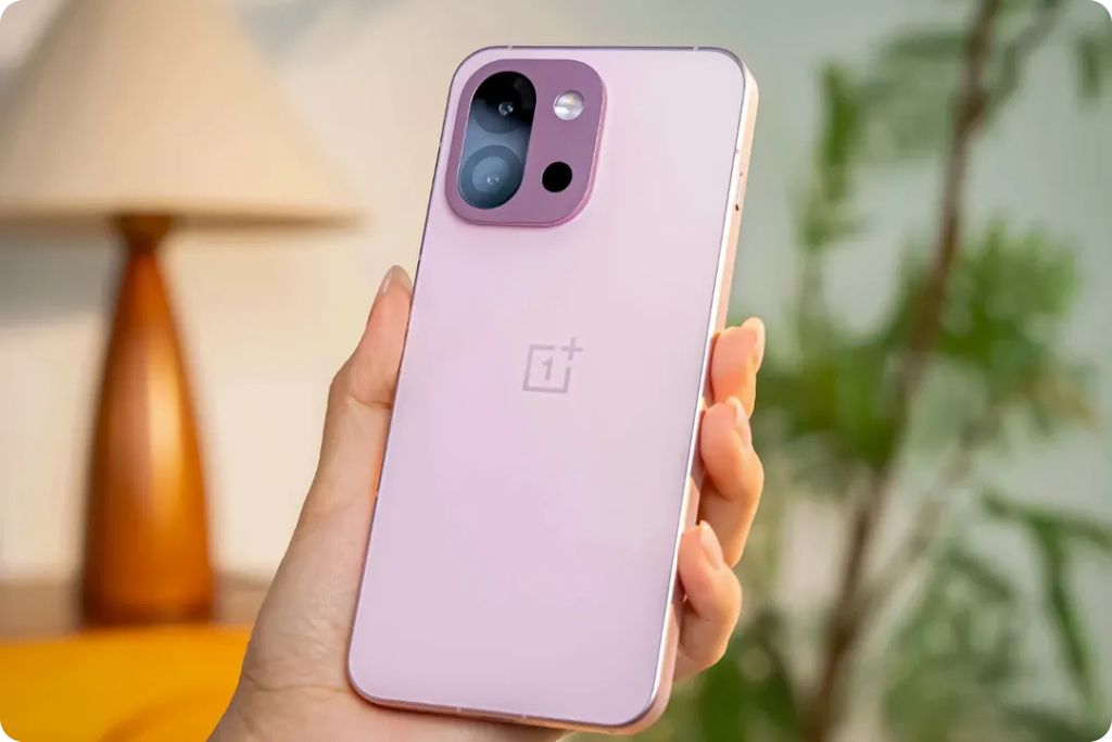 OnePlus 13s